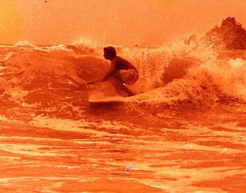 This is a great shot that really tells the story about the progression of surfing by '71 Another Advocate photo...at Oakura again...anyone know who it is...let me know!!
