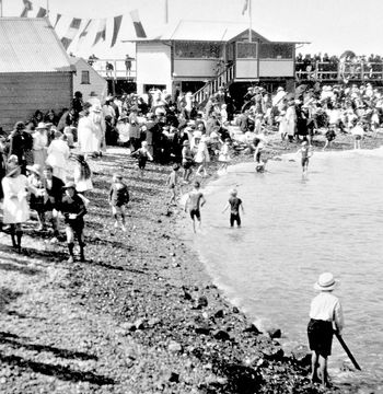 Friendly Bay, Oamaru Harbour in the early 1900s
