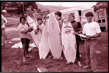 well i see Mal Egginton and Gary Orevich, and groms, and one would assume,  a young fullas comp at Sandy Bay

