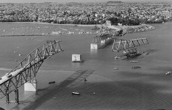 1959 Auckland Harbour Bridge Funny to think that some of us were already surfing before they even completed the Auckland Harbour Bridge!!!!!! sheesh..that makes me feel old!
