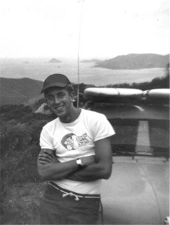 Matauri Bay in the background....Bill with his fashion shorts on... Rope belts were the rage in the early 60s...Ha!!...
