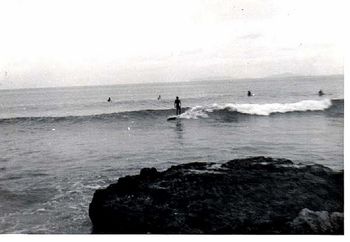 Sandy Bay (Northland) was starting to get pretty popular now! Mal Eggington...summer of '65 ..finding a little wave in the corner...that was 48 yrs ago and Mal still hangs out there...how cool is that!!
