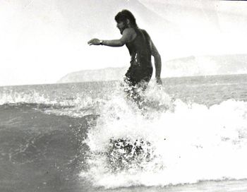 Dave at Sandy Bay 1971...looking very composed! Dont think he's on a particularly short board here being so close to the nose....but a very cool photo all the same!
