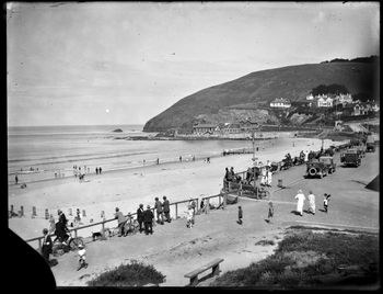 Looking south east along St Clair Beach, Dunedin 1925
