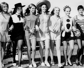 60s fashion.......awesome
