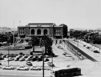 Showing Auckland Railway Station 1959
