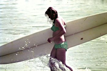 here's another unknown surf bunny...Waipu 1967!!
