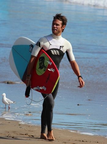 excellent surfer...Simon Eggington...son of the great ..'Malibu Mal'....
