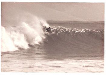 Mike Cooney on a solid Raglan line-up...summer of '65 was one of those big wild west coast swells, that comes up in about 2 hours....and no legrope..sheeeesh!!...when you lost your board...it either ripped out to sea or ended up miles down the road....what was left of it!!!!!!....Ha!!
