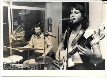 Mojo Gavee 1971 Clive Brown..Tom Shields and  Johnny calder
