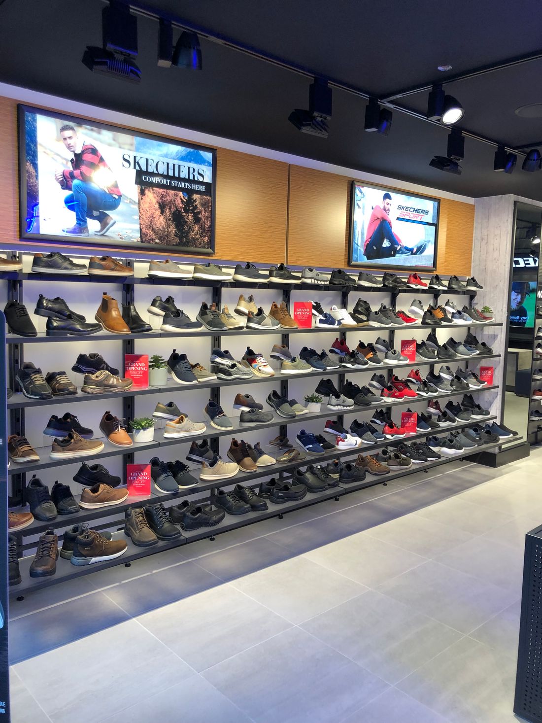 boutique skechers place laurier