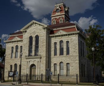 Lampasas Country CourtHouse
