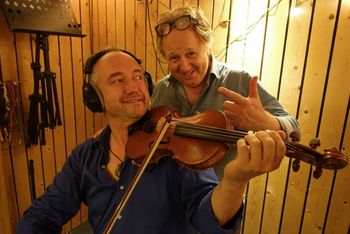 August 2015. Joost van Es & Eric van de Lest. (Recording Let Go.)

