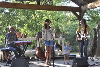 Blanco River Concert, with Bill Small, Wimberley, Texas, May 3 2014.
