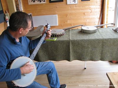 French luthier Eric Stefanelli with one of his banjos