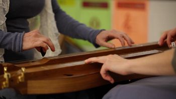 courtin dulcimer