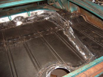 60_Edsel_trunk_right_side_after
