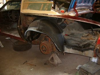 74_Chevelle_fabricated_rear_tubs_and_inner_trunk
