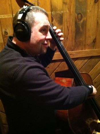 Dave Zinno-Acoustic Bass
