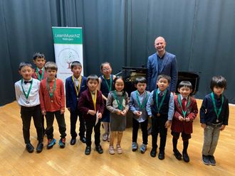 Jayden Ma winning gold medal at Piano Plus Festival 2021 (front row left))
