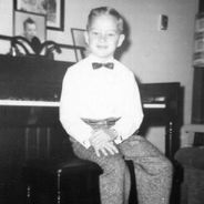Little pianoman!