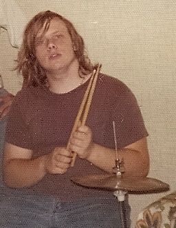1975 With my second love, the drums, in 1975
