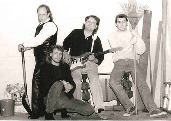 1990a Tait: The Band
