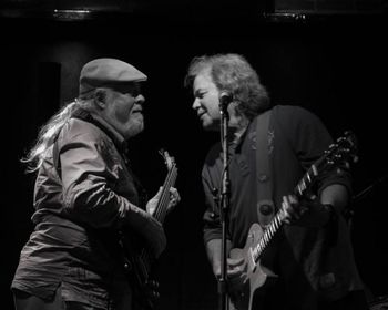 TT and Steve Hutter communicate. From the "Bank and Blues" in Daytona, Fl. April, 2015/ photo: Bill Thames
