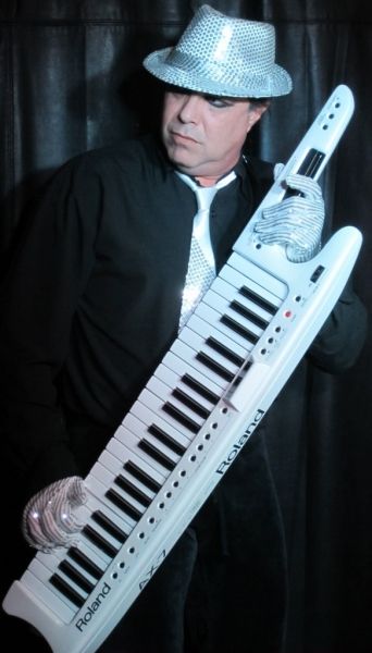 me & My Pearly white keytar
