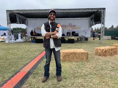 CAL COUNTRY SHOW STAGE