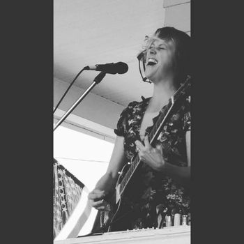 Oh Say Can You Sing Photo by Lisa Dawber, Roslindale Porch Fest 2016
