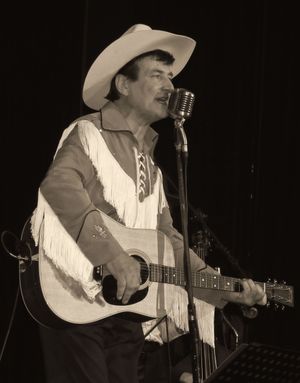 Marc Robinson as Hank Williams