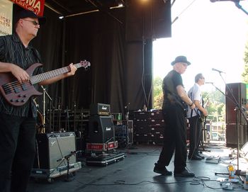 On stage with Astrocats - Taste of Tacoma - 2007
