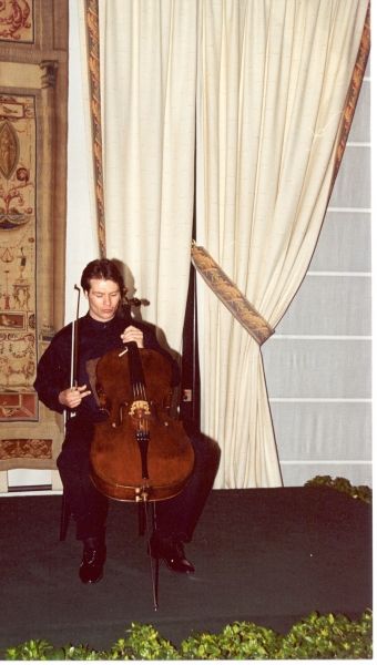 Cellist, Daniel Gaisford in Rome. Recital of the Suite No. 5 in C minor BWV 1011 by Johann Sebastian Bach and the Sonata No. 1 for Unaccompanied Cello by Michael Hersch. 1706 Matteo Goffriller Cello, the "Warburg"
