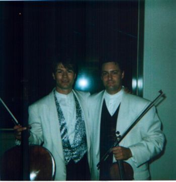 Cellist, Daniel Gaisford and Violinist, Kurt NIkkanen in Kauai, Hawaii
