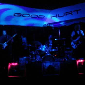 HA_at_the_Good_Hurt_on_10-28-09_2
