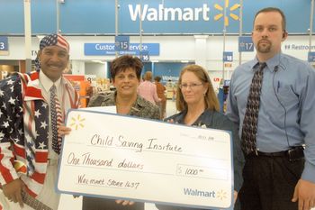 Walmart gives Thumper $1000 for Children
