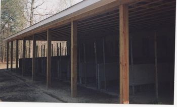 Right side of kennel.
