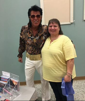 with a fan at Mount Dora
