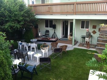 A great back yard House Concert I did in Kamloops.
