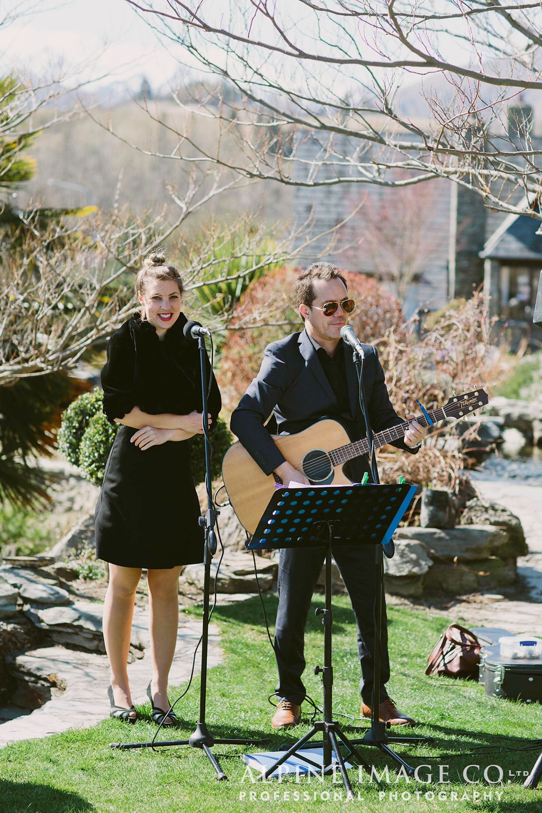 Mojo Band Queenstown's Best Live Music Entertainment Act