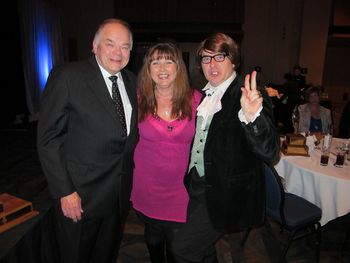 Darrell Janz, Tracey & "Austin Powers" at "60'S Theme" GPAC Awards
