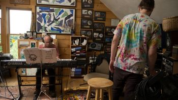 Recording at Pepperbox Studio (18) Tom Vinelli on keyboards
