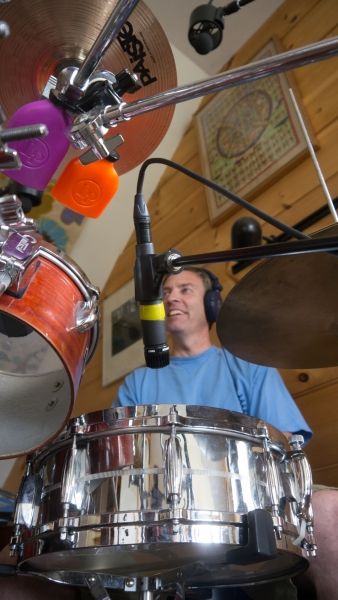 Recording at Pepperbox Studio (5) Chad Preston and a snare mic

