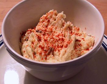 Hummus Mashed Potatoes with Paprika
