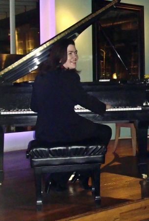 of the many evenings of solo piano music at downtown Phoenix's My Florist Cafe!
