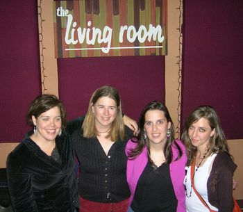 Julie lee, Jennifer Kimbal, Sarah Siskind, and Claire Burson after their songwriter round @ The Living Room in NYC 2006
