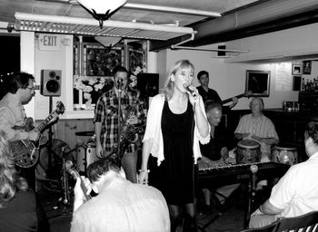 Ria at Jazz In Caz 2011 (with Mike DeMicco, Evan Knight, Chuck Lamb)!
