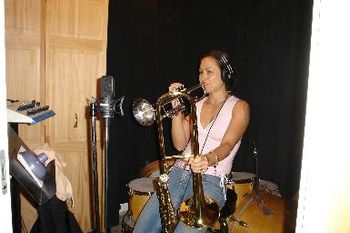 Recording double horns
