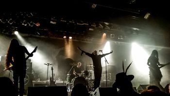 Live at Backstage, Munich, Germany (2016). Photo by Jurgen Golombek.
